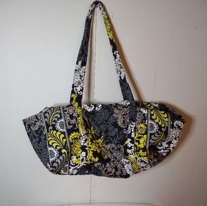 Vera Bradley duffle in Baroque